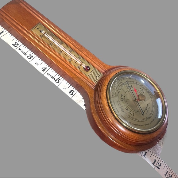Vintage AIRGUIDE Barometer and Thermometer Weather-station (EUC) - Picture 8 of 11